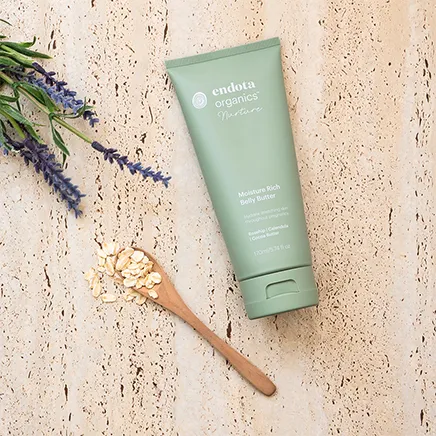 rob3101_endota_organics_nurture_moisture-rich-belly-butter-170ml_lifestyle_436px